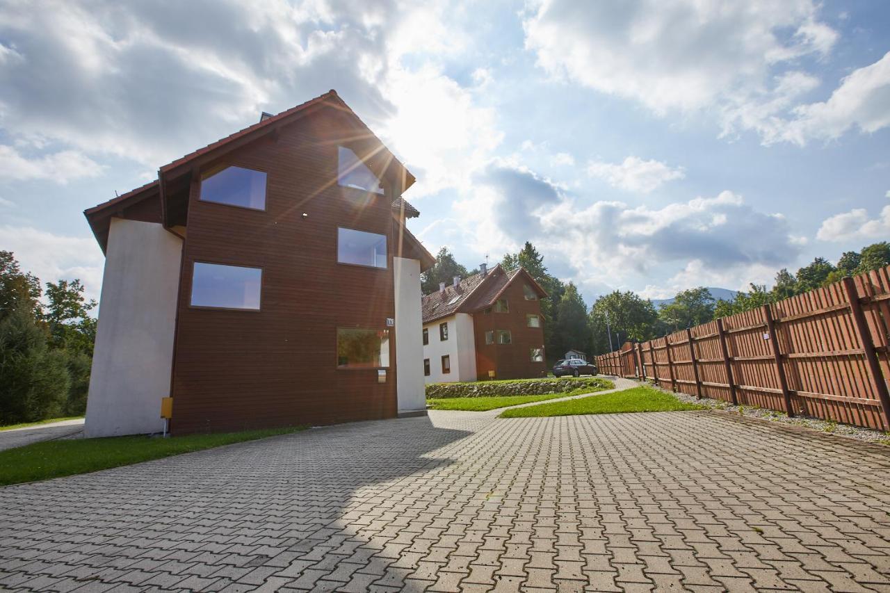 Apartamenty Nad Lomniczka-Malachit Karpacz Exteriér fotografie